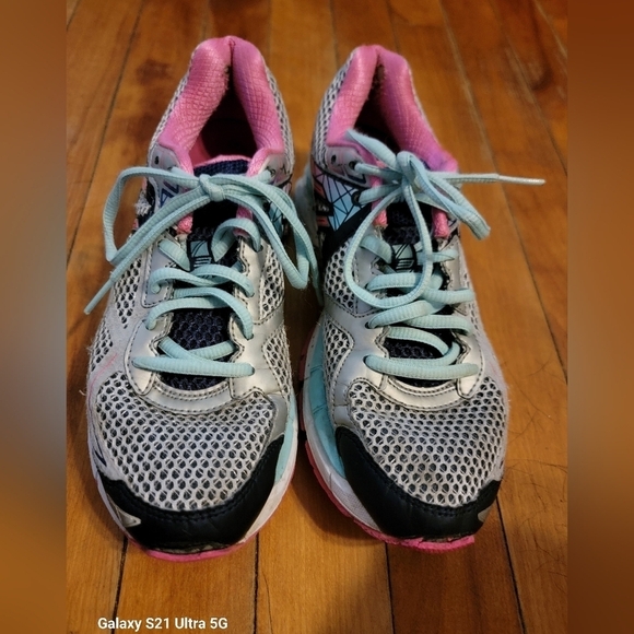 ASICS tennis shoes sz 6.5 - Picture 2 of 7